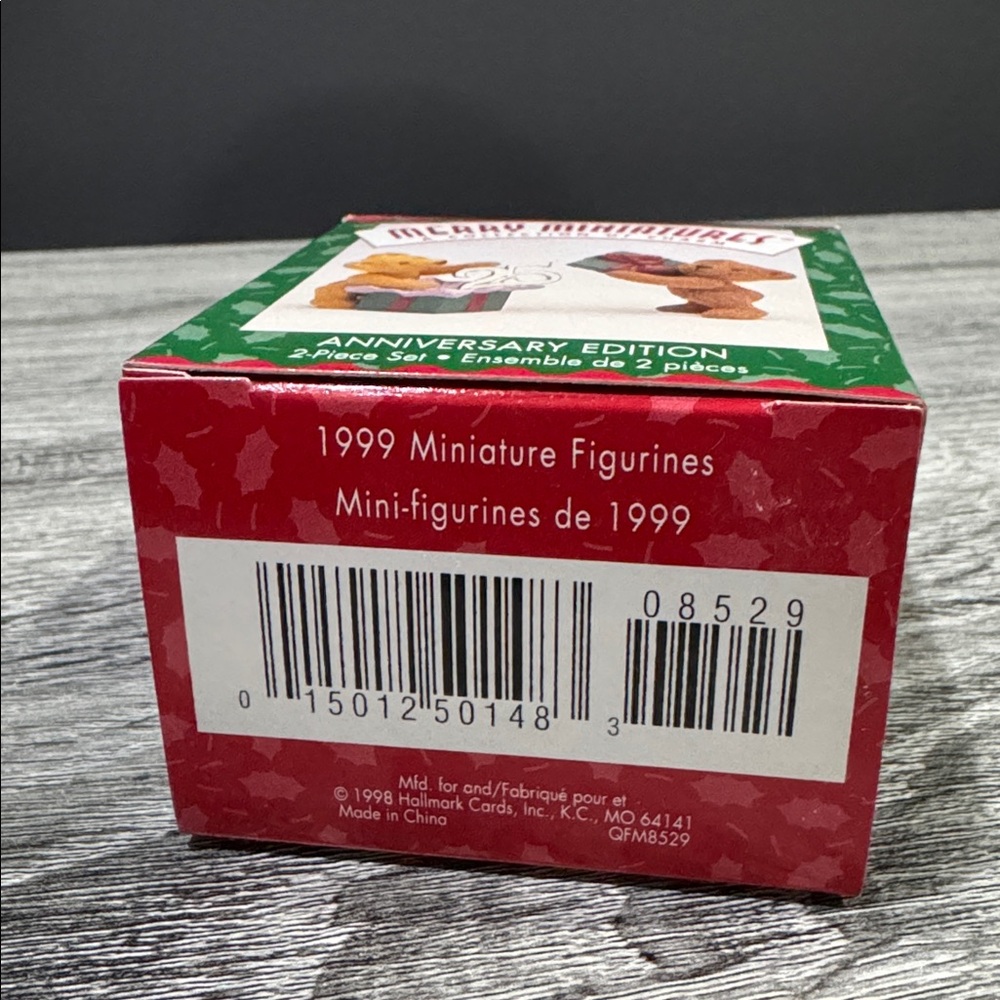 Hallmark | Merry Miniatures: 25th Anniversary Edition Teddy Bear Figures - Picture 7 of 16